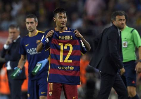 FC Barcelona: Una camiseta para Rafinha | Deportes | EL PAÍS