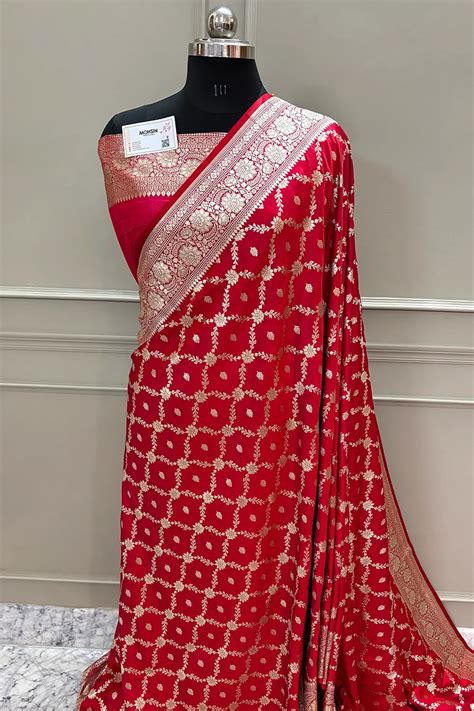 Pinkish Red Qaidi Buti Katan Silk Banarasi Saree – Mohsin Textiles