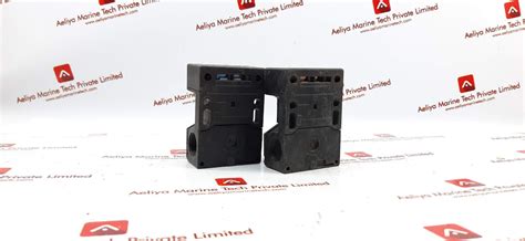 Schmersal Az 15Zvrk Safety Interlock Switch Ac-15 230V 4A – Aeliya Marine