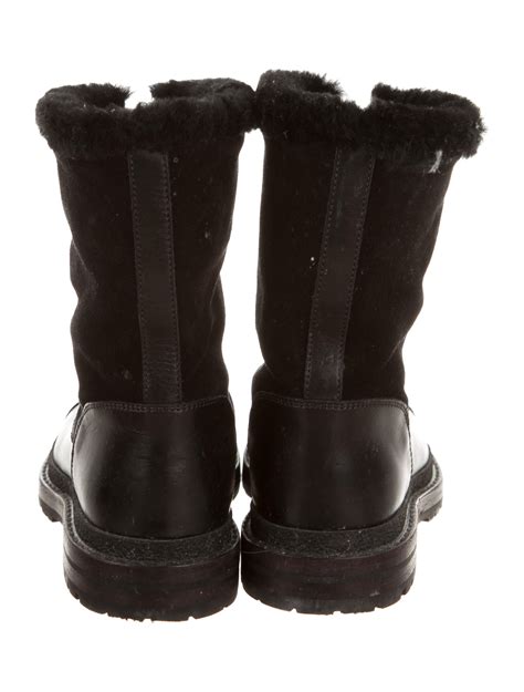 Chanel Leather Snow Boots - Shoes - CHA161258 | The RealReal