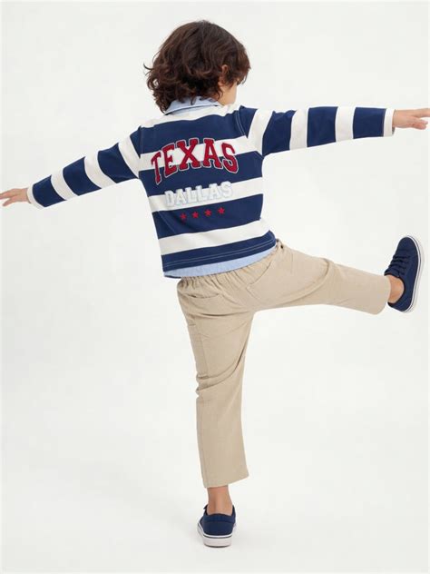 Buy HOP Kids Boys Beige Textured Mid-Rise Cotton Pants from Westside