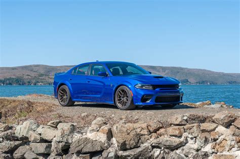 190 Dodge Charger Blue Hellcat | Catrinabosao