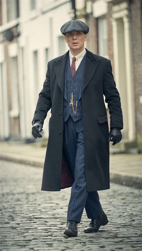Pin by Blondie22 on Tommy Shelby | Long coat men, Mens outfits, Fashion ...