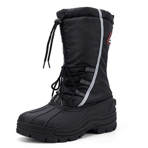 Planning A Winter Trek? Here's A List Of All The Essentials To Carry!