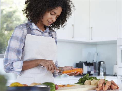 What causes birthmarks? What to know about the different types of ...