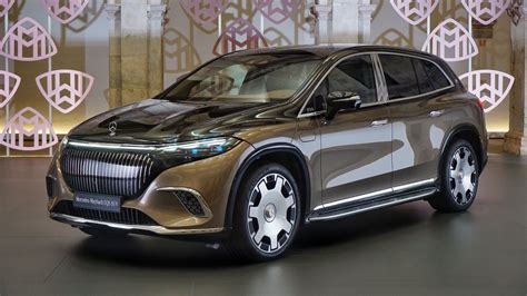 The New Mercedes-Maybach EQS Electric SUV Won't Bounce Anymore