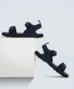 PUMA Shade V2 Men Sandals - Buy PUMA Shade V2 Men Sandals Online at ...