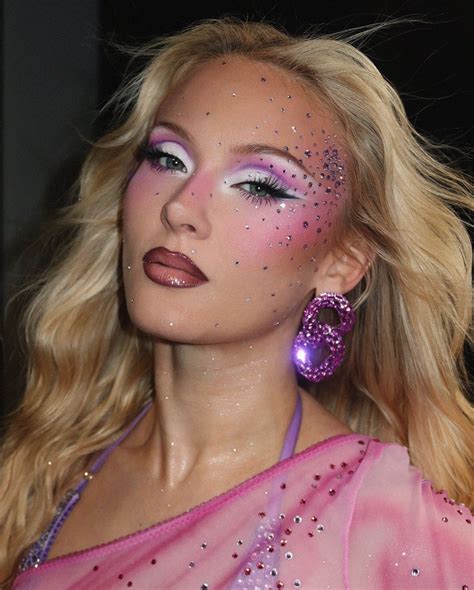 Esses são os segredos para copiar as makes da Zara Larsson » STEAL THE LOOK