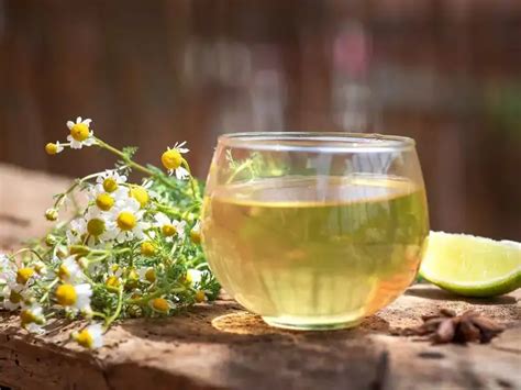 5 teas to drink for glowing skin and young appearance - Glow from ...
