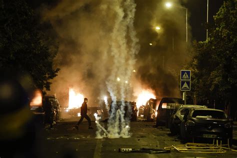 VIDEO | Riots erupt in France after the killing of a young man - Baltic ...