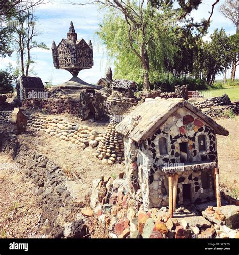 Folk art sculptures at Petersen Rock Garden in Redmond, Oregon, USA ...
