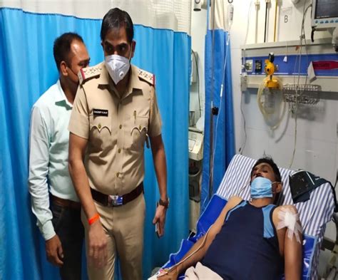 झगड़े की सूचना पर पहुंचे सब इंस्पेक्टर के सीने में चाकू घोंपा, हालत ...