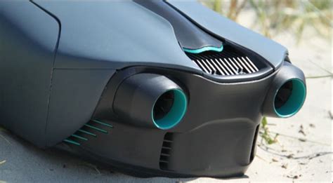 This College Student's 3D Printed JetPack That Lets You Swim Underwater ...