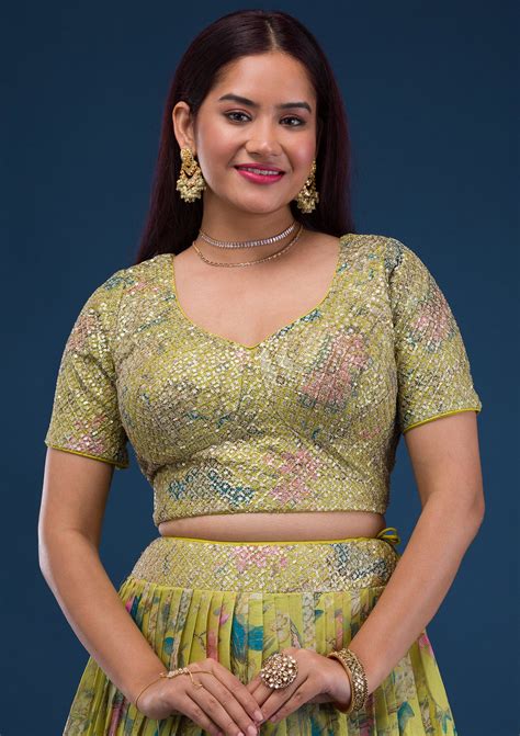 Buy Parrot Green Print Semi Crepe Readymade Lehenga - Koskii