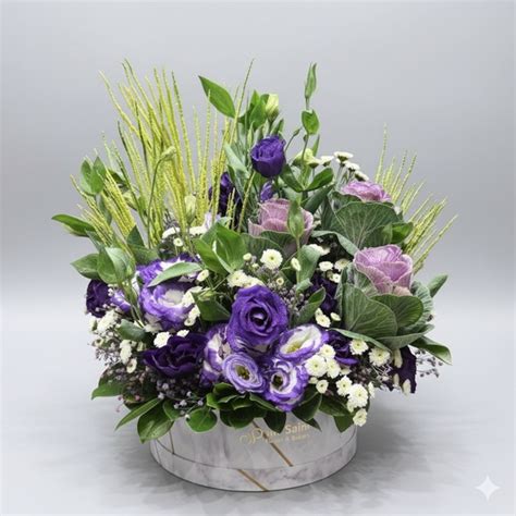 Estoma & Brasica in Box - DP Saini Florist & Baker's