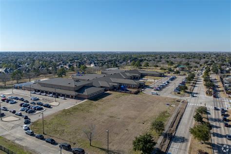 Arlyne & Alan Weber Elementary School in Houston, TX - Homes.com