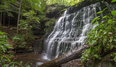 Machine falls in Tullahoma, TN [OC][5127x2945] : r/EarthPorn