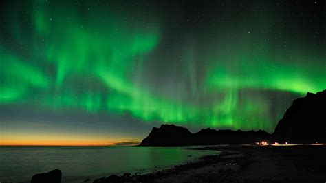 Aurora Borealis & Northern Lights Tours : Nordic Visitor