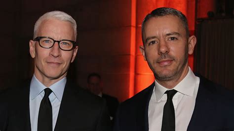 Is Anderson Cooper still together with Benjamin Maisani? Inside their ...