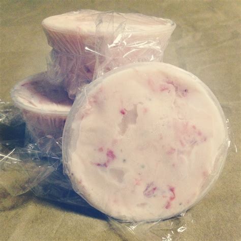 Simply Piee: How to Make a Single Serving Cup From Homemade Ice Cream. [a picture tutorial]