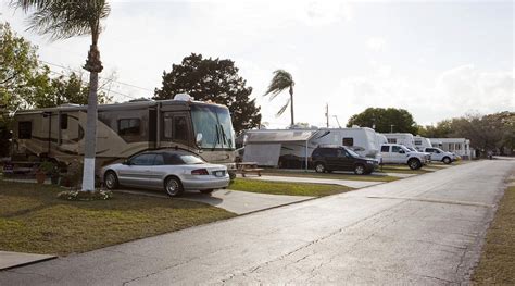 ARBOR TERRACE RV COMMUNITY (Bradenton) - Campground Reviews & Photos ...