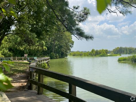 Kingwood, TX City Guide | About Living in Kingwood - Homes.com