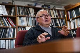 Sharing traditional knowledge, Inupiat hunters advance whale science ...