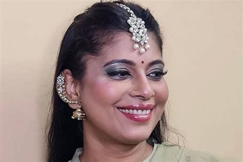 Deepa Biswa - Makeup Artist - Whitefield - Weddingwire.in