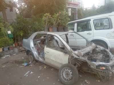 unattended cars left to rot - Times of India