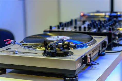 Image result for Turntable Pic