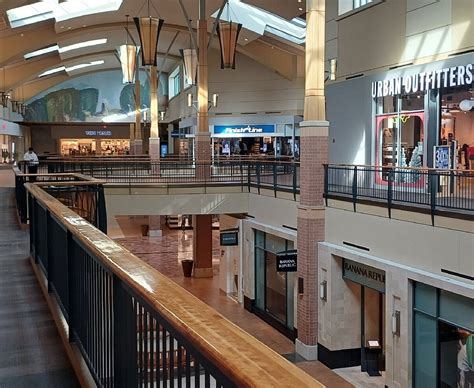 JORDAN CREEK TOWN CENTER - All You Need to Know BEFORE You Go 2026 ...