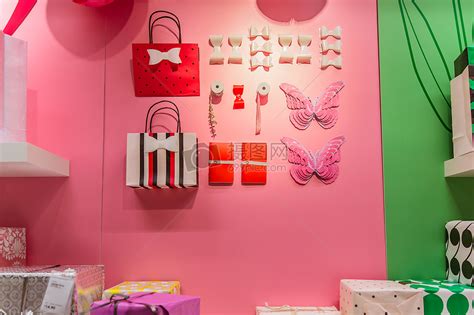 陈列师送什么礼物最新素材