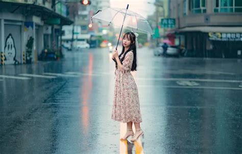 Download wallpaper the rain, girl, the city, umbrella, sweetheart ...