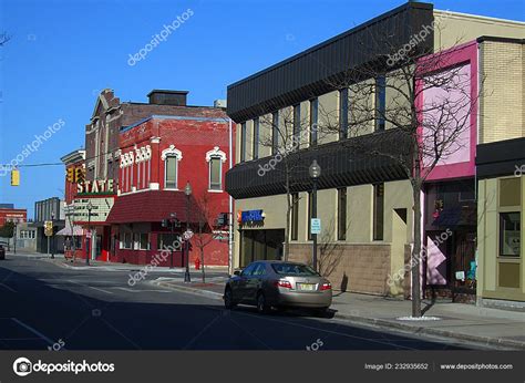 Alpena Michigan April American Small Town Downtown Vintage Theater April — Stock Editorial Photo ...