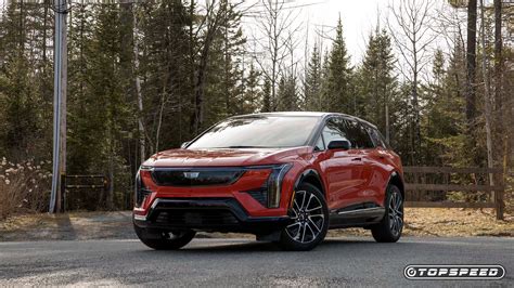 Comparison: Cadillac Optiq vs. Lyriq