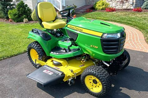 John Deere X738 4WD 的图像结果