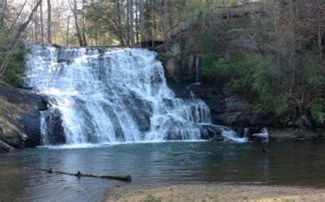 Dahlonega, GA Holiday Apartments and Self Catering | cozycozy