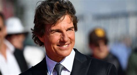 Tom Cruise arrives in style for world premiere of 'Top Gun: Maverick ...
