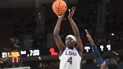 LSU women's basketball in rankings: Kim Mulkey, Tigers ranked No. 7