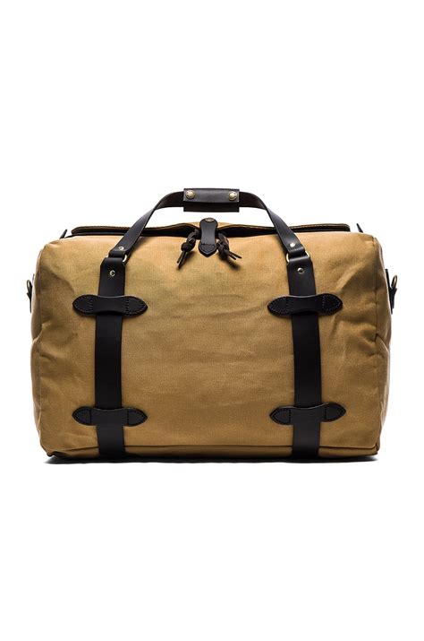 Filson Medium Duffle in Tan | REVOLVE