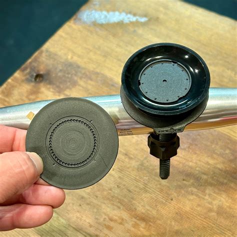 【セット販売】FIDLOCK ☆ Handlebar base flex 2.0 + Uni phone patch | whoo bicycles