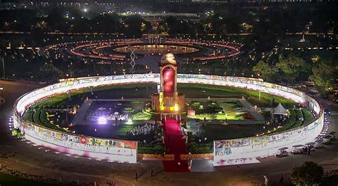 PM Modi to unveil Central Vista Project's 'Kartavya Path' | Live ...