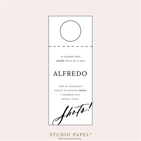 Capitanes De Mesa – Wine Hangers. – Studio Papel Blooming Stationery