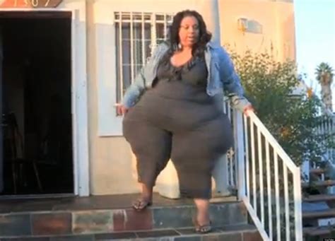 Meet The Woman With The World’s LARGEST Hips (PHOTOS)
