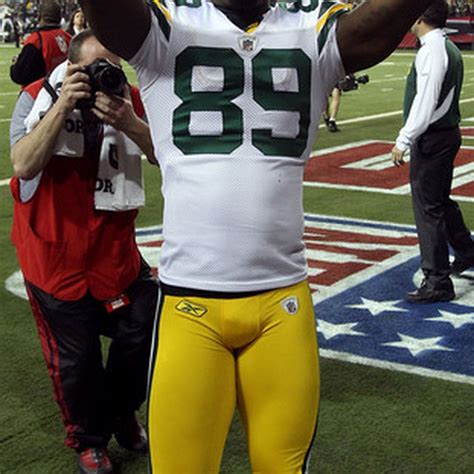 NFL Bulging 的图像结果