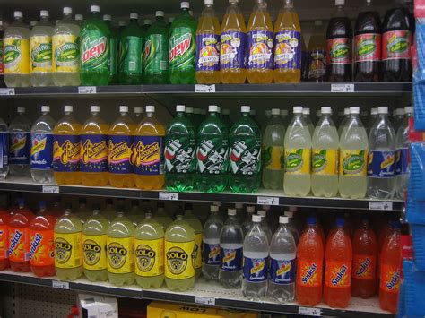 Bottle | Glass, Plastic, Reusable | Britannica