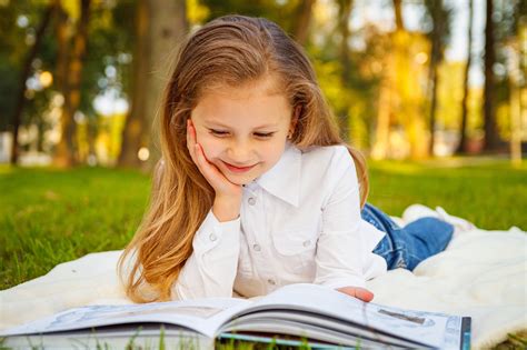 Free photo: Girl Reading - Activity, Back, Book - Free Download - Jooinn