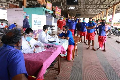 Aster Volunteers Mobile Medical service conducted COVID-19 screening ...