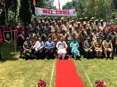 Mehbooba Mufti, Rajnath Singh visit District Police Lines