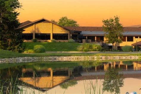 Travis Pointe Country Club - Country Club Weddings - Ann Arbor, MI ...